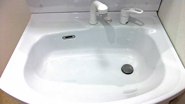 山形片付け110番の洗面台のお掃除サービス